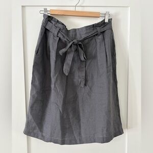 ELLEN TRACY | Gray 100% linen Women's Skirt with elastic waist and tie belt sz L